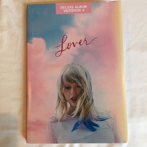 Taylor Swift “Lover” CD, Version 4